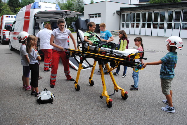 Nachwuchsarbeit: Mit Begeisterung sind die Knirpse der Jugendgruppe beim Üben dabei.