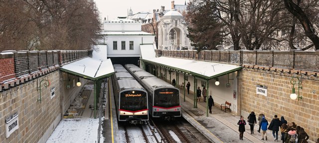 Die U4-Station Stadtpark wird ab Montag wieder in beiden Richtungen angefahren. | Foto: Helmer/Wiener Linien