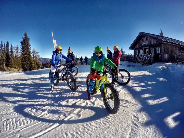 Mountainbiken im Winter: Fatbikes sind speziell für das Fahren auf Schnee konpiziert. | Foto: Schladming-Dachstein
