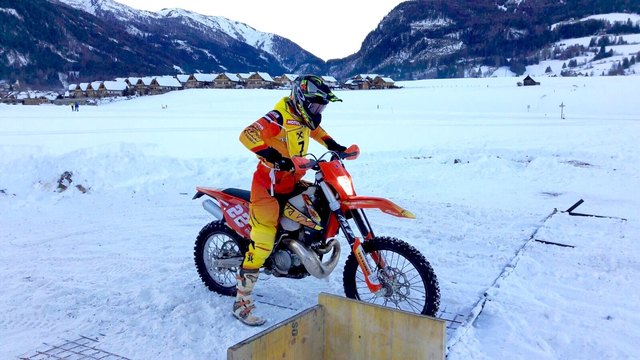 Zwei Stockerlplätze in zwei Schneerennen - ein gelungener Auftakt für den Matreier Martin Ortner.
