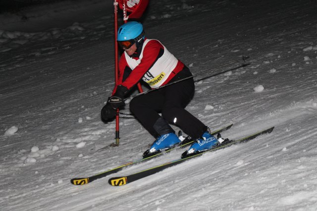 Laussinger Skilegende Franz Schmidthaler als ältester Teilnehmer voll in Action – musste sich von den jüngeren nicht verstecken.
