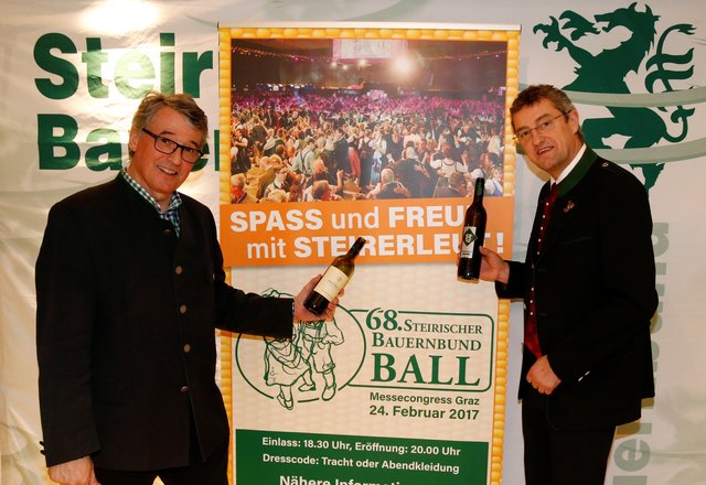 Vorfreude: Weinbaudirektor Werner Luttenberger (l.) und Bauernbunddirektor Franz Tonner. | Foto: Arthur