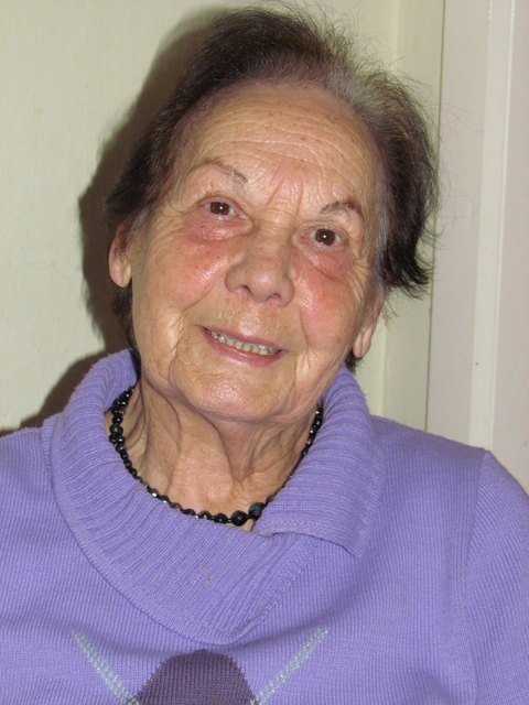 Maria Weißkopf feierte ihren 90er im Familienkreis.
