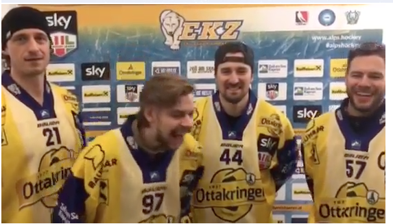 Die vier Jungs hatten viel Spaß bei der Video-Aufnahme!