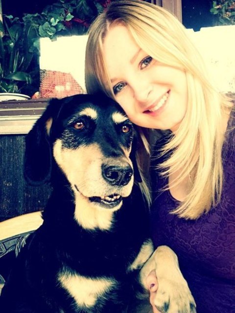 "Auf den Hund gekommen" - Julia & Stella; Freunde fürs Leben!