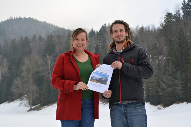 Nicole Schreyer und Philipp Larch sind die Betreuer des Naturschutzgebiets Kaisergebirge.