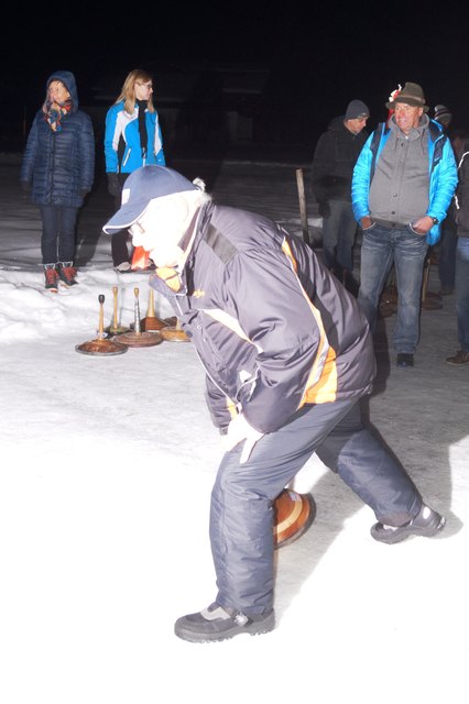 Weit-Moar Alois Mayrhofer beim Nachschießen,