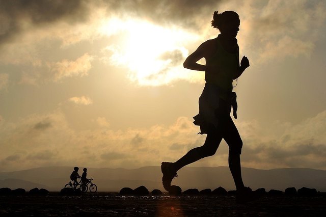 Wer sich regelmäßig bewegt, bleibt fit und gesund. | Foto: Archiv