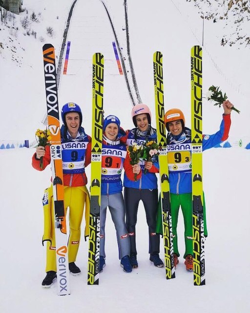 Janni Reisenauer (li.) holte mit seinen Teamkollegen Mika Schwann, Clemens Leitner und Markus Rupitsch Bronze bei der Junioren-WM. | Foto: Reisenauer