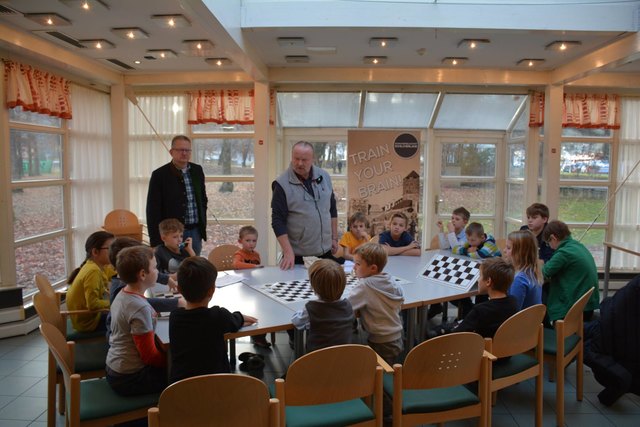 Schachkurse für Kinder und Jugendliche werden ab März wieder von der Schachgesellschaft Schilcherland angeboten. | Foto: KK