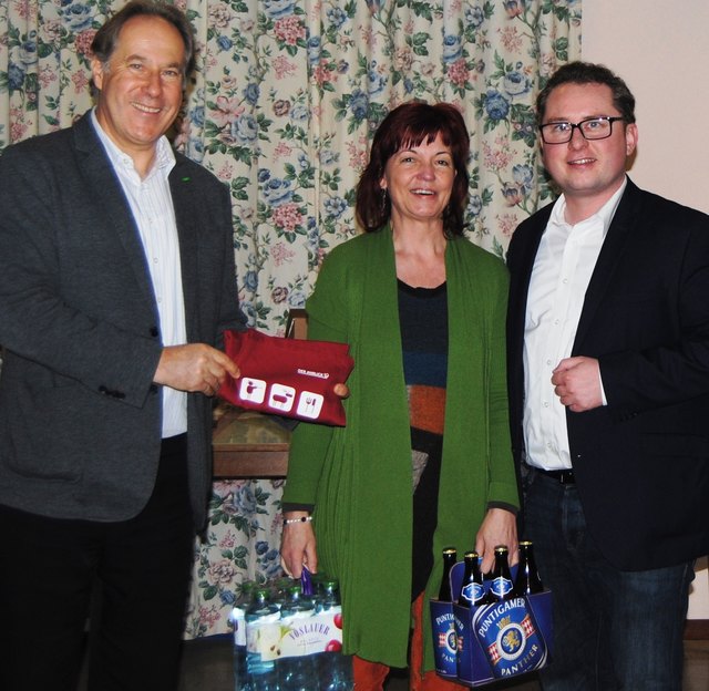 ... Damenschnapsen ...