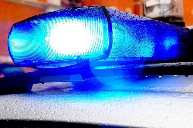 Fünf Einsatzwagen waren vor Ort, um den Brand zu löschen. | Foto: M. Spitzauer