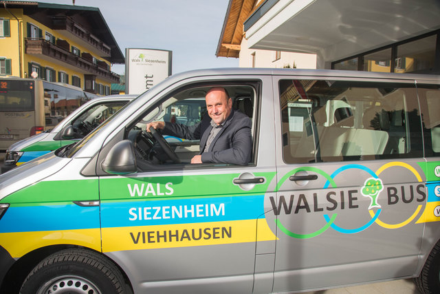 Bürgermeister Joachim Maislinger setzt auf den WalSie-Bus. | Foto: Neumayr/MMV