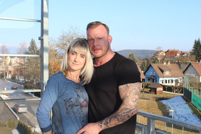 Kennengelernt haben sich die beiden vor vier Jahren