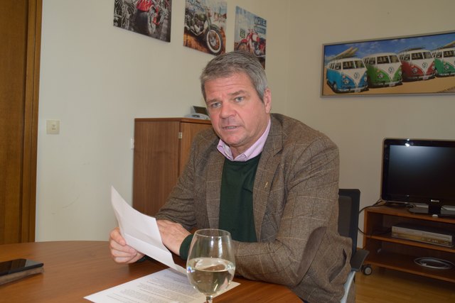 Landesrat Gerhard Köfer lässt kein gutes Haar an der Dreierkoalition in Kärnten und hat bei der Wahl viel vor
