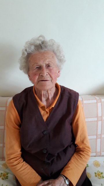 Christine Gschiel feierte ihren 90er mit ihren Verwandten