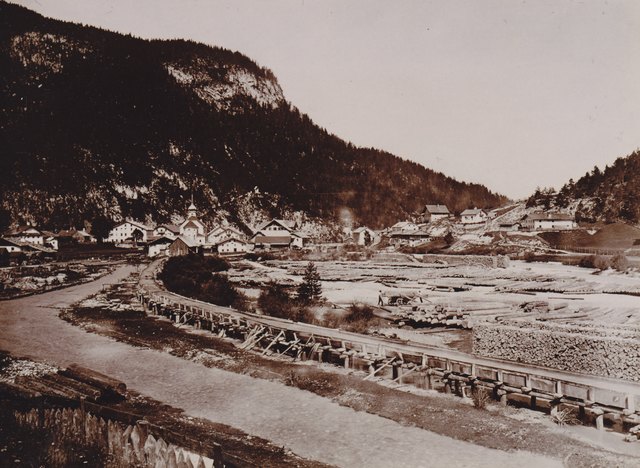 Ländsee 1918-1938: Auf historischem Boden wird das Thema Holznutzung einst und jetzt für die Besucher dargestellt werden. | Foto: Naturpark Karwendel