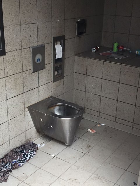 WC Hessenplatz