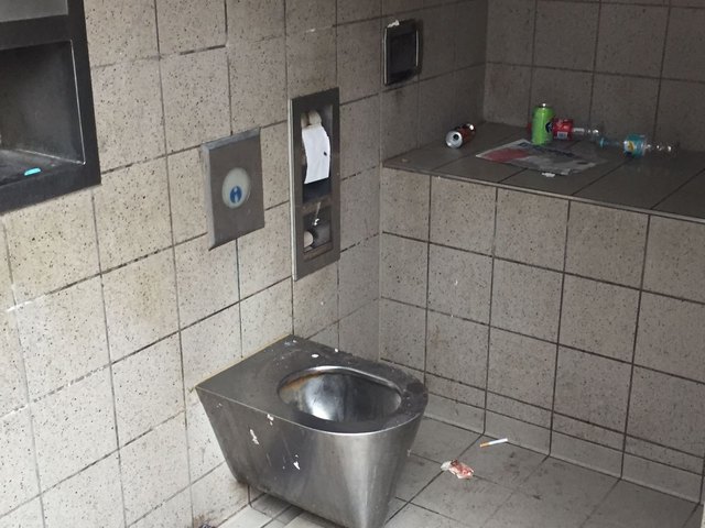 WC Hessenplatz