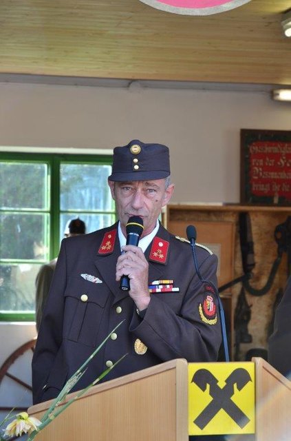 Josef Mairinger bei der Eröffnung des Feuerwehrmuseums in Neukirchen. | Foto: FF