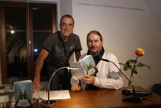 Jörg Horina mit Schriftsteller Gerald Eschenauer | Foto: Julia Jank