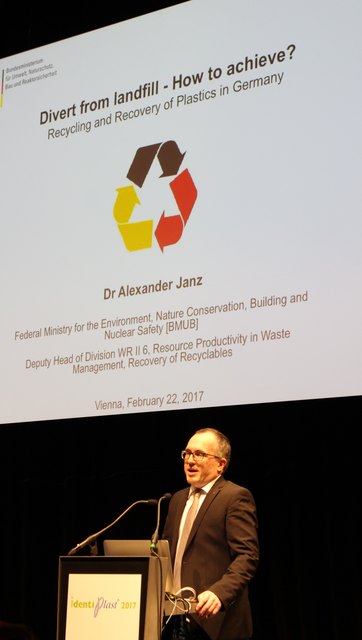 Dr.Alexander Janz