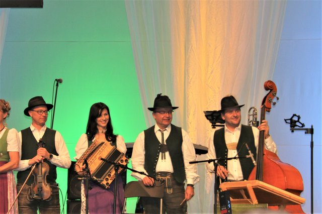Die Knöpferlstreich