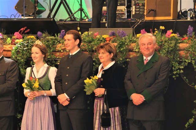 Die Weinkönigin, Außenminister Sebastian Kurz, Marianne und Herrmann Schützenhöfer