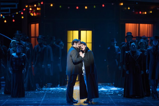 La Bohème – Luciano Ganci, Shelley Jackson und Chor © Anna-Maria Löffelberger | Foto: Anna-Maria Löffelberger