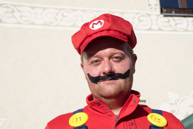 Super-Mario-Portrait.....;).....normalerweise is a net so ernst...