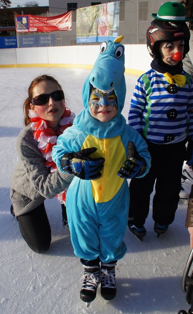 Alexander Reinisch (mit Mutter Eva) gewann als Dino sogar einen Preis.