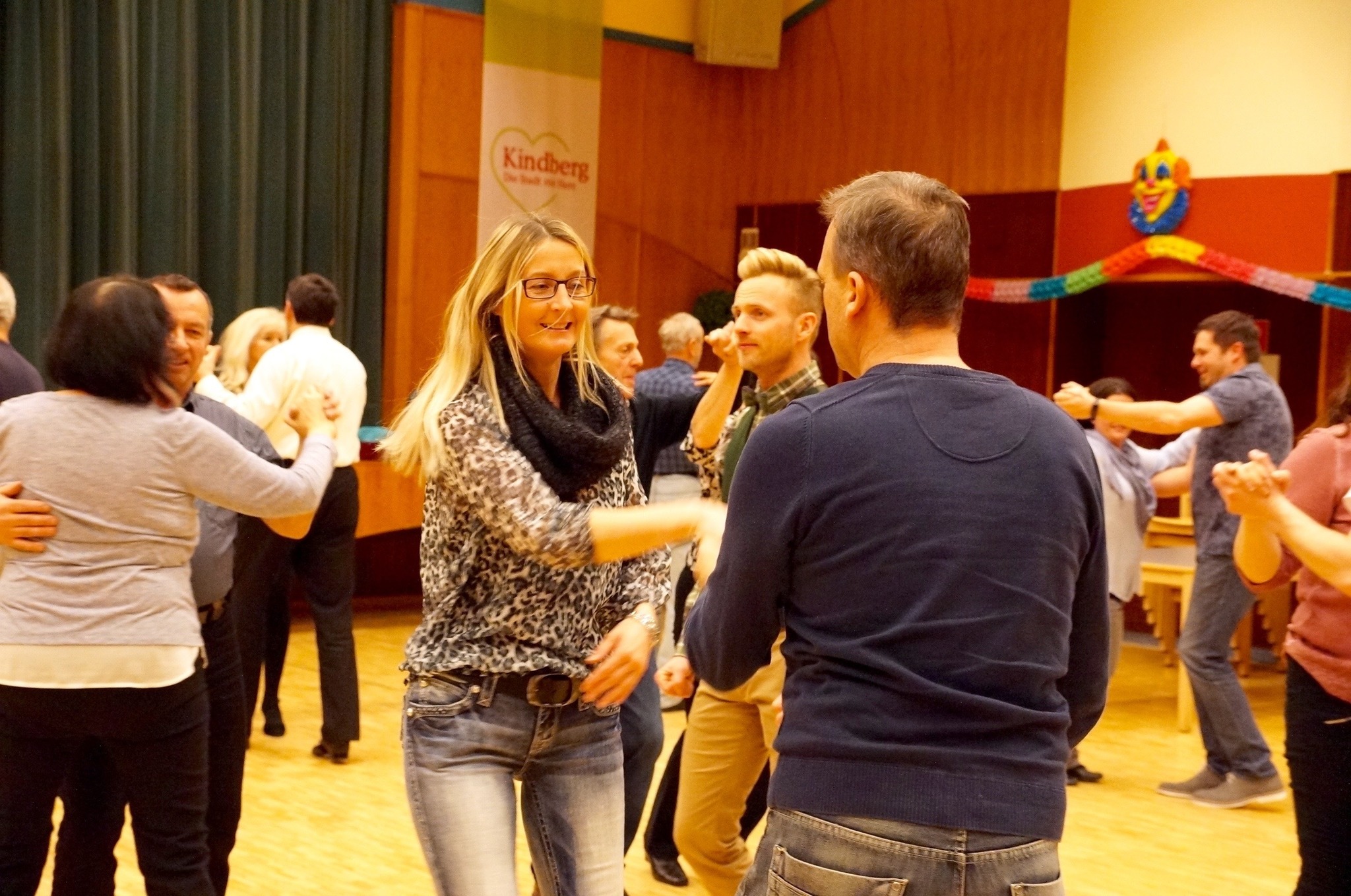 Parndorf frau single, Stubenberg neue leute kennenlernen. Grafenegg leute kennenlernen. Junge singles leitendorf. Single Kindberg beste dating app. Single Parndorf frau single, Kleinanzeigen partnersuche in