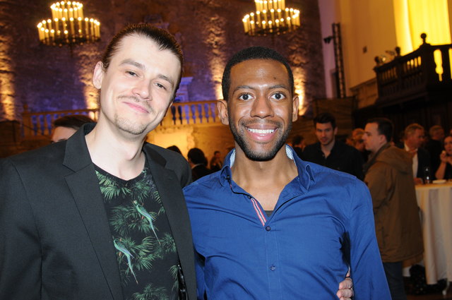 Bei der Premierenfeier von La Bohème: "Colline" Raimundas Juzuitis und "Schaunard" Elliott Carlton Hines