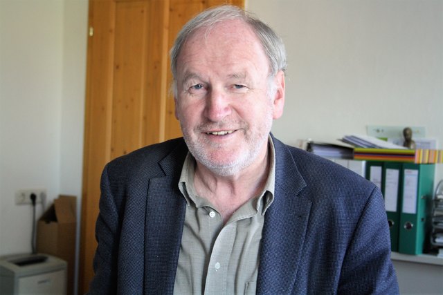 Pfarrer Josef Wilfing und das Katholische Bildungswerk laden zu einem Vortrag nach Hausmannstätten.