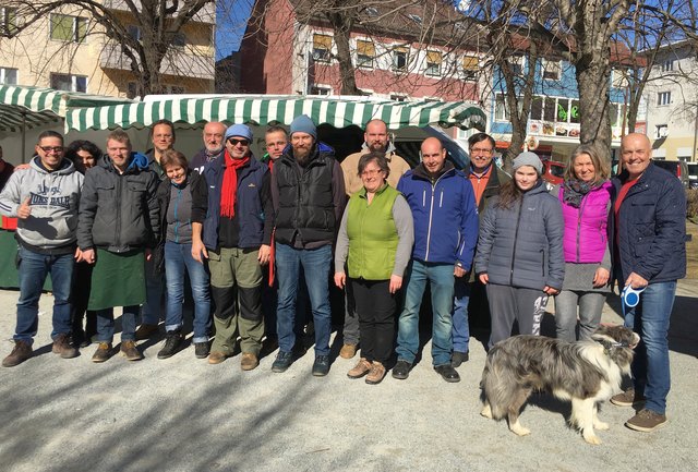 Seit einigen Jahren findet der Bauernmarkt nunmehr im Stadtpark statt. | Foto: Stadtgemeinde Oberwart
