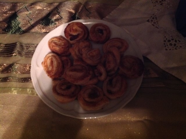 Dirndl- und Nuss- Schnecken mecken hmmm.... wunderbar mit Dirndlmarmelade!
