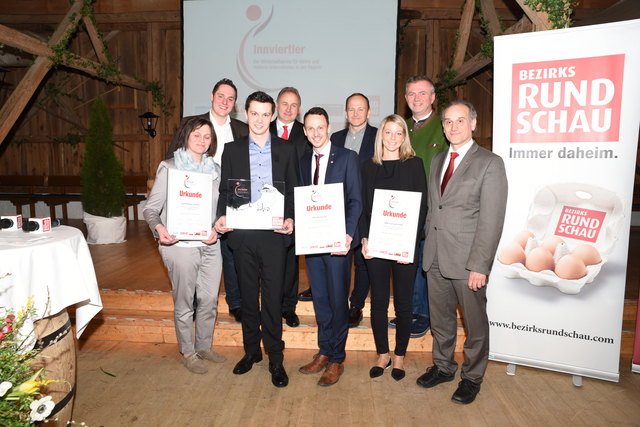 Nominiert in Kategorie 1: Irmgard Schneiderbauer (Schneiderbauer Gewürze RI, (l.), Sieger Lukas Kienbauer (Restaurant Lukas, SD) und Core Smartwork, Andreas Fill udn Michaela Keim.
