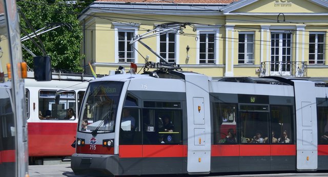 Eine Garnitur seiner ehemaligen "Stammlinie" 60 hat der Mann im Jänner enführt. | Foto: Zinner/Wiener Linien