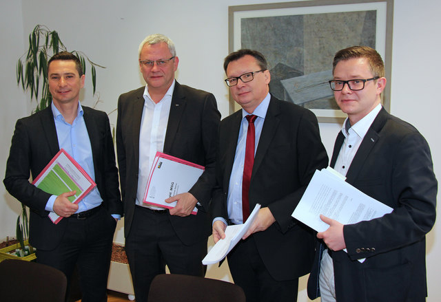 Breite Einigung zur neuen Mindestsicherung: Robert Hergovich (SPÖ), Thomas Steiner (ÖVP), LR Norbert Darabos (SPÖ) und Géza Molnár (FPÖ) | Foto: LMS