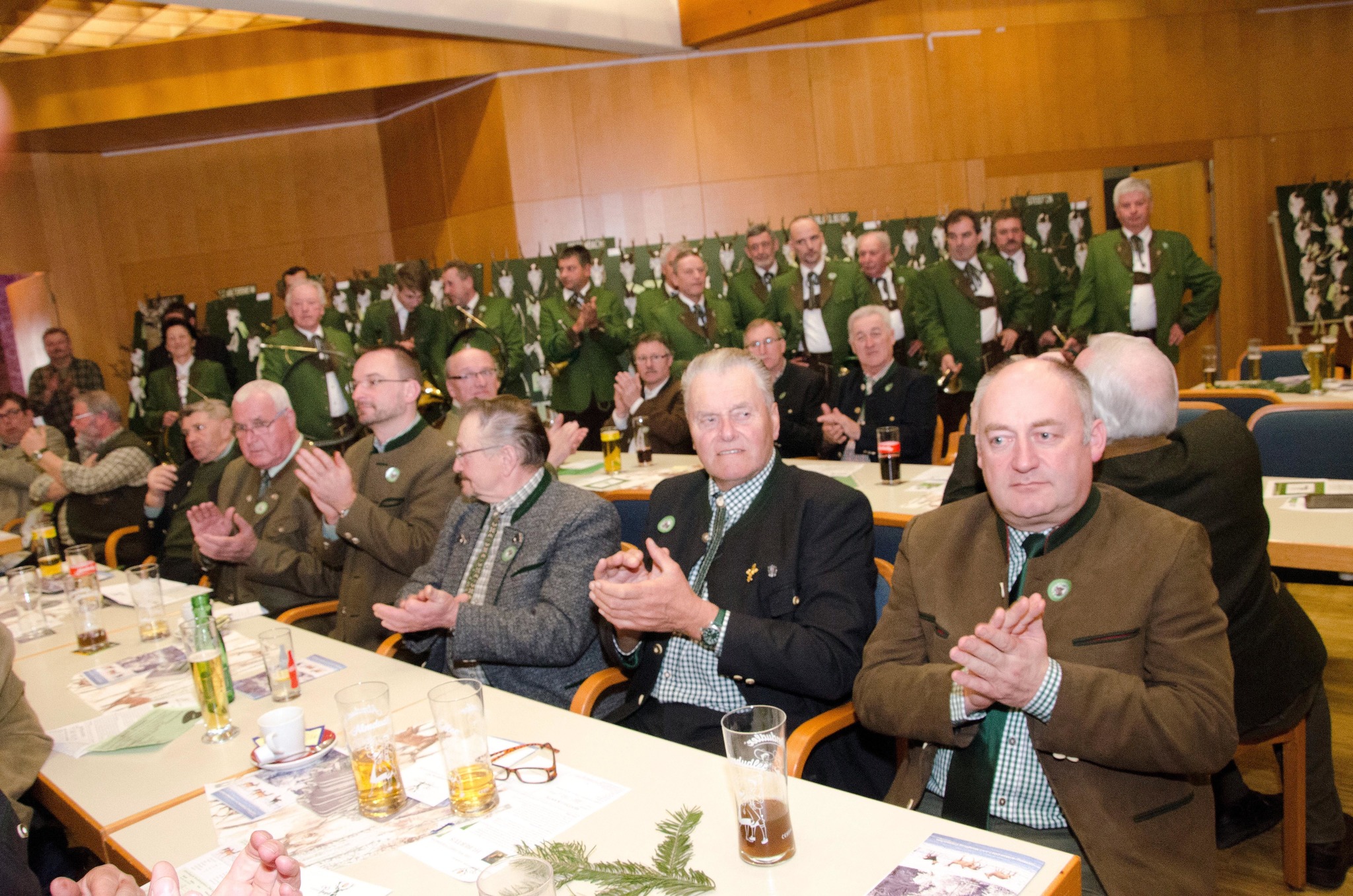 aus Bruck-Waasen im Herbst des vergangenen Jahres drastisch. mit seinen jungen Jahren schon viele Entscheidungen treffen mssen, Papa, muss ich sterben? - rockmartonline.com