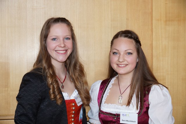 Katrin Strohmaier und Sara Wechtitsch freuen sich über die erfolgreiche Veranstaltung.