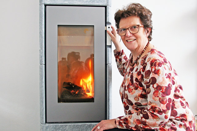 "Ein Holzofen strahlt nicht nur Wärme, sondern auch Gemütlichkeit aus", weiß Judith Trettler.