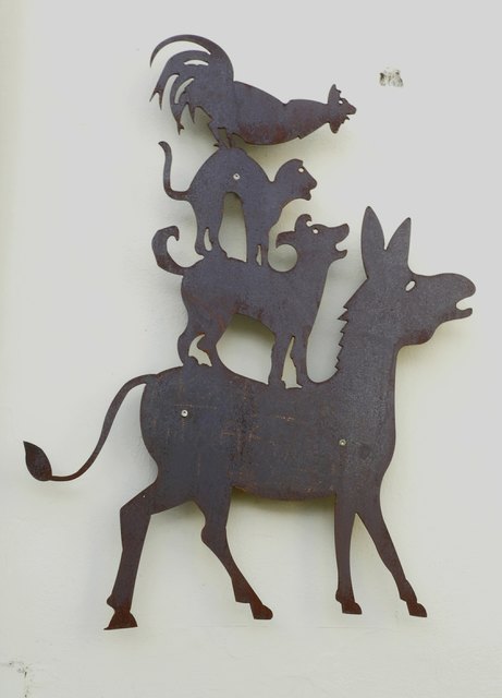 Ein ins Auge stechendes Wandbild beim Gasthof Graggaber-Wallner in Mauterndorf.