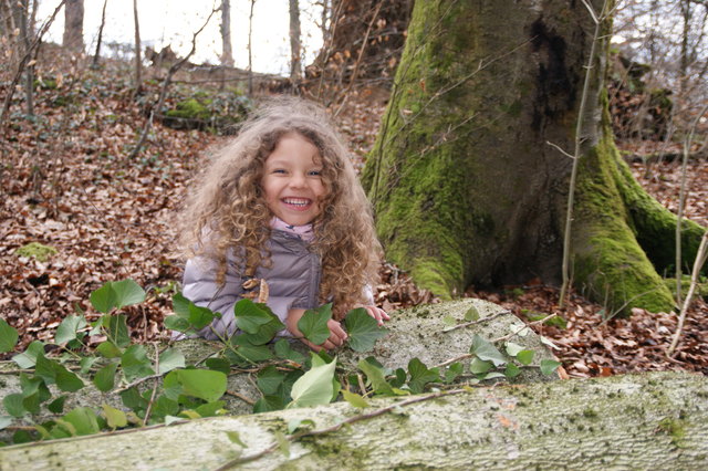 Marie Furtner liebt den Wald zum Spielen
