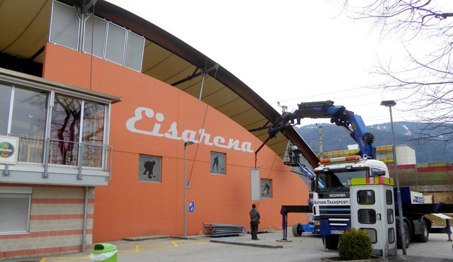 Geplant ist den gesamten Außenumbau bis zum 7. Mai dieses Jahres, an welchem voraussichtlich die Badesaison im benachbarten Schwimmbad beginnt abzuschließen. | Foto: Haun