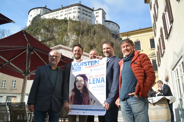 Hugo Neuhauser, Stefan Pühringer, Peter Gossner, Thomas Ebner und Peter Lindner (v.l.) freuen sich nicht nur auf Lena und Zoe bei Kufstein unlimited 2017.