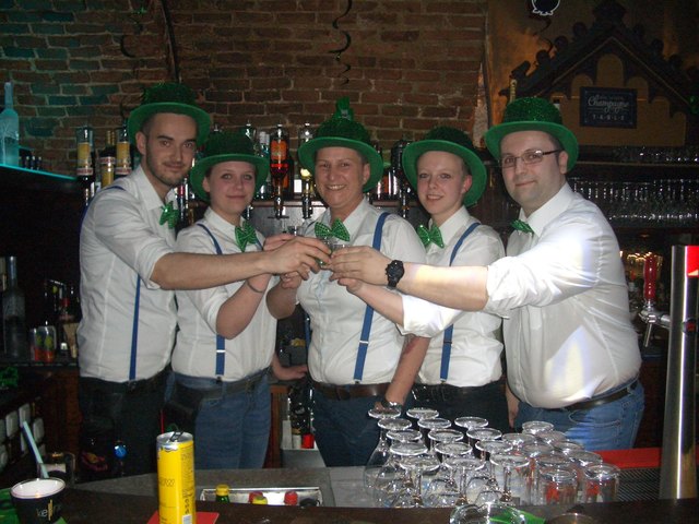 Markus, Vanessa, Marijana, Tanja und Norbert