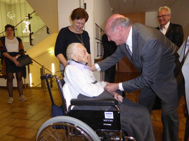 Anna Medwenitsch feierte ihren 110 Geburtstag im Brucker Marienheim.