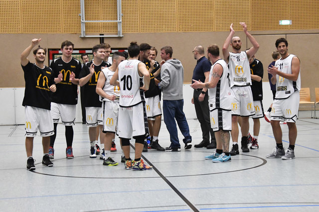 Freude über den Erfolg im Spiel gg. Kammer. Die Steyrer Mac`'s | Foto: Peter Kainrath
