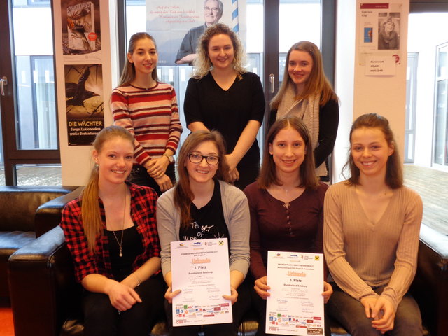 1. Reihe (v. links nach rechts):Daniela Schoberleitner (4C), Christine Schiffbänker (5A), Eva-Maria Eder (4A), Anja Vorreiter (4C); 2. Reihe (v. links nach rechts):Isabella Klug (4A), Julia Brandner (4A), Julia Steiner (5A); nicht im Bild: Johann Schönthaler (4A)